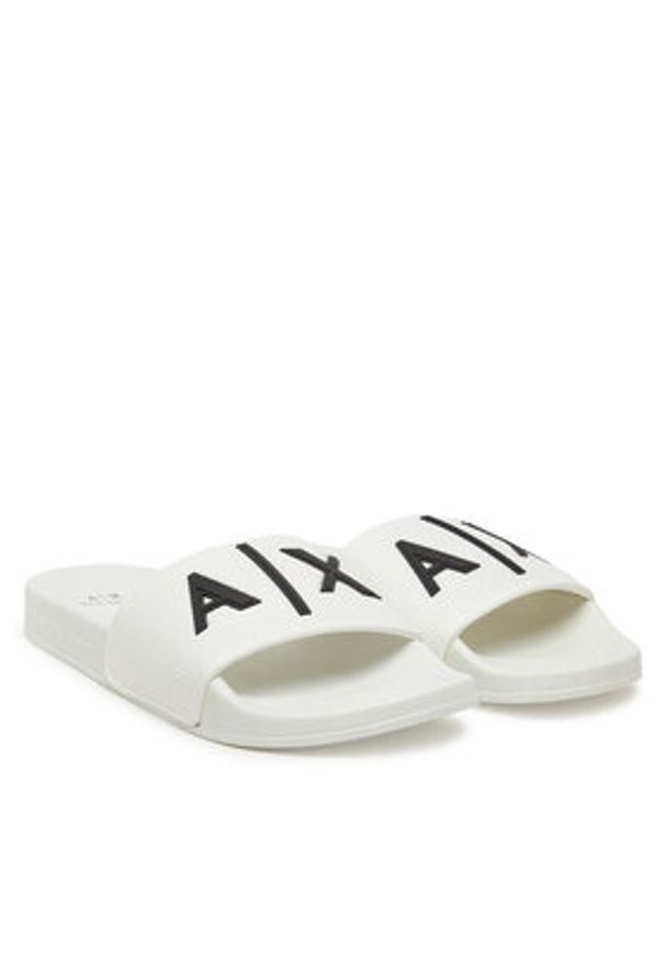 Armani Exchange Klapki XUP001 XV820 K488 Biały. Kolor: biały. Materiał: materiał