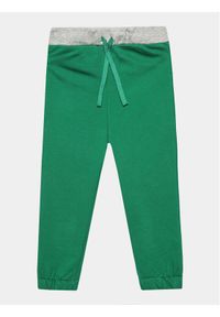 United Colors of Benetton - United Colors Of Benetton Spodnie dresowe 3PANGF02R Zielony Regular Fit. Kolor: zielony. Materiał: dresówka, bawełna