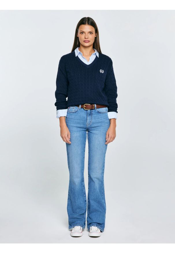 Big-Star - Sweter damski ze splotem warkoczowym z dekoltem v-neck granatowy Nisa 403. Kolor: niebieski. Materiał: bawełna, poliamid, włókno. Długość: długie. Wzór: ze splotem. Styl: klasyczny