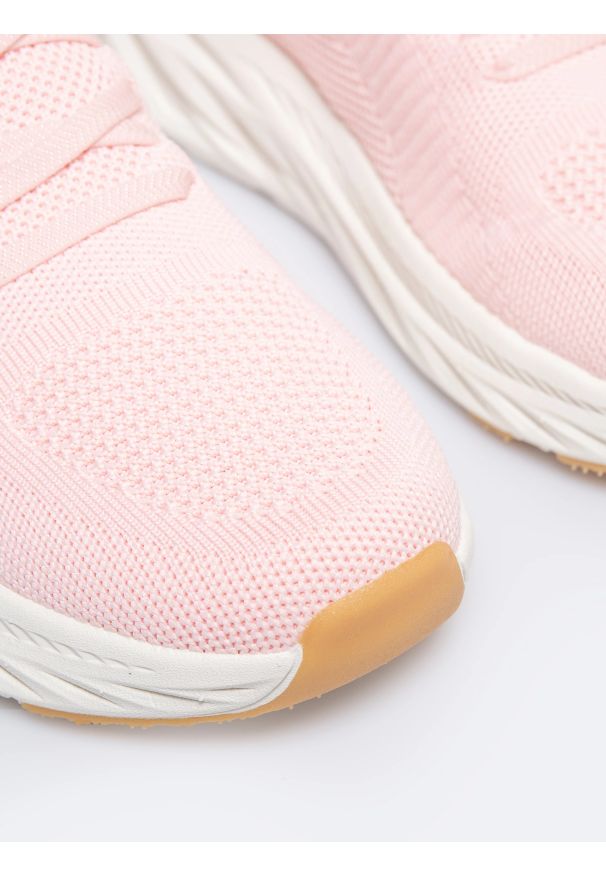 Big-Star - Sneakersy damskie lekkie różowe RR274A131 600. Okazja: na co dzień. Zapięcie: bez zapięcia. Kolor: różowy. Materiał: tkanina