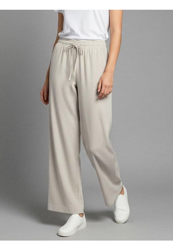 Sinsay - Spodnie z wiskozą - szary. Kolor: szary. Materiał: wiskoza