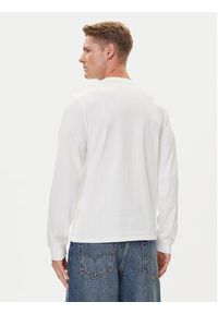 Levi's® Longsleeve Original Logo Tee 72848-0000 Biały Regular Fit. Kolor: biały. Materiał: bawełna. Długość rękawa: długi rękaw #6