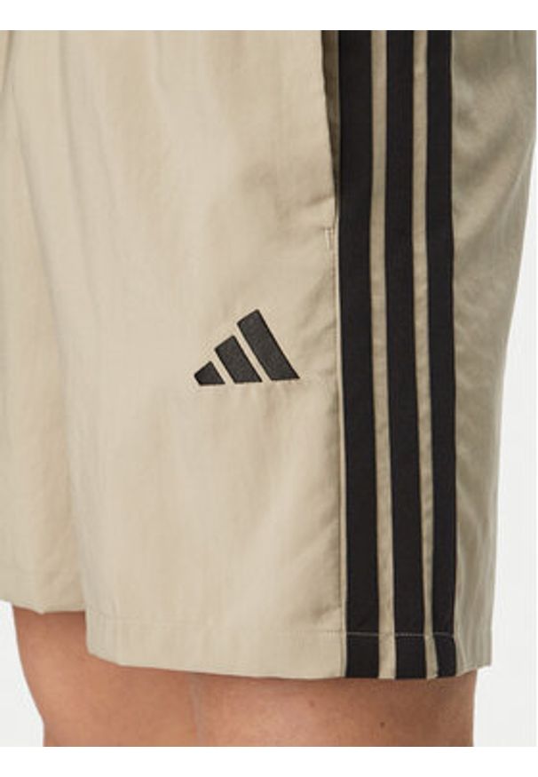 Adidas - adidas Szorty sportowe Essentials 3-Stripes Chelsea KD4889 Zielony Regular Fit. Kolor: zielony. Materiał: syntetyk. Styl: sportowy
