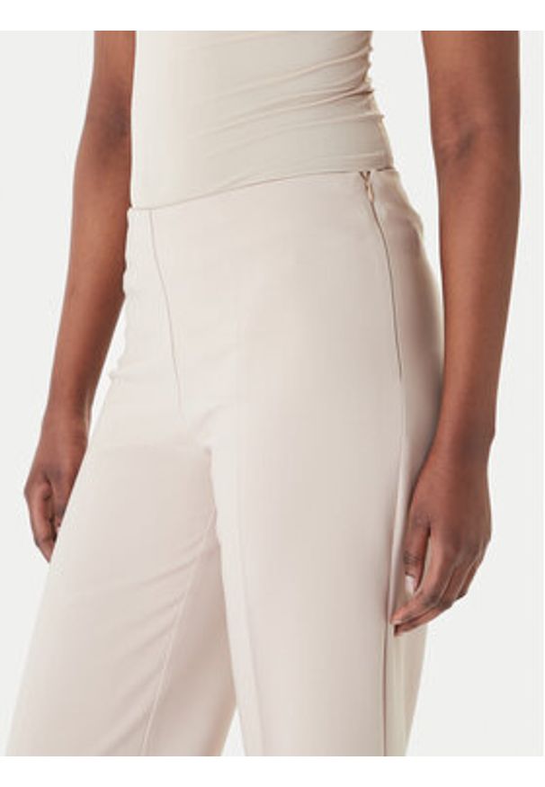 Rinascimento Spodnie palazzo CFC0127878003 Beżowy Wide Leg. Kolor: beżowy. Materiał: syntetyk