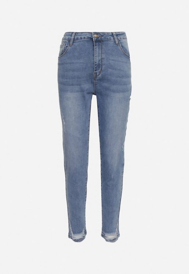 Born2be - Niebieskie Jeansy o Dopasowanym Fasonie z Modnymi Przedarciami Baleunita. Okazja: na co dzień. Kolor: niebieski. Długość: długie. Styl: klasyczny, elegancki, casual