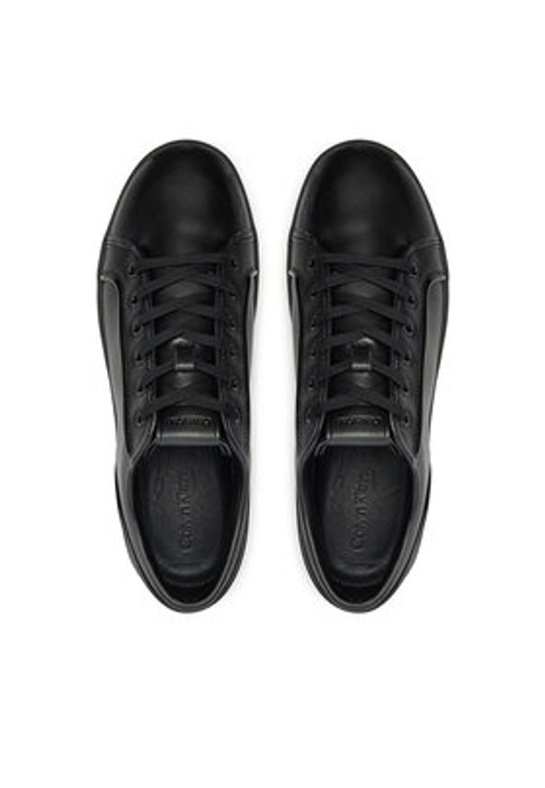 Calvin Klein Sneakersy HM0HM01588 Czarny. Kolor: czarny. Materiał: skóra