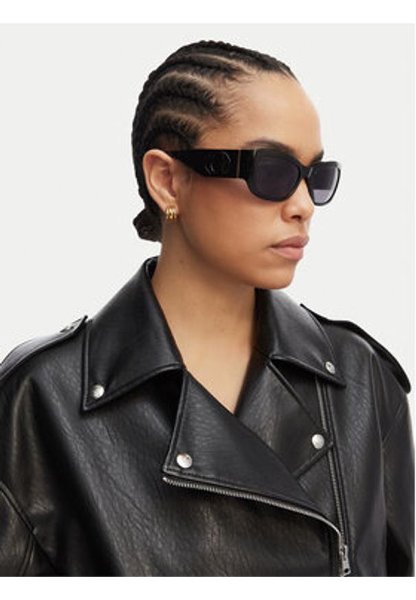 Guess Okulary przeciwsłoneczne GU00253 Czarny. Kolor: czarny