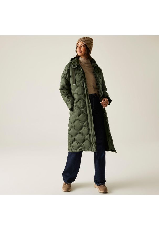 Regatta - Płaszcz damski zimowy ocieplany Embrie. Kolor: zielony. Materiał: tkanina, syntetyk, puch. Długość: długie. Sezon: zima. Sport: turystyka piesza