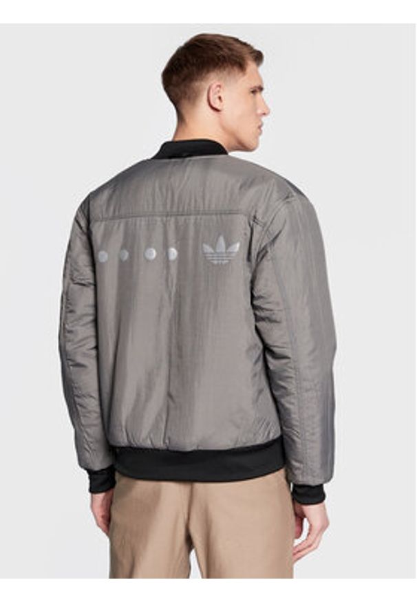 Adidas - adidas Kurtka bomber Reclaim Reversible HK2760 Czarny Regular Fit. Kolor: czarny. Materiał: syntetyk