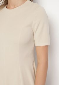 Born2be - Beżowa Sukienka Rozkloszowana z Taliowaniem Telorwena. Okazja: na wesele, na randkę, na ślub cywilny. Kolor: beżowy. Długość rękawa: krótki rękaw. Styl: klasyczny #7