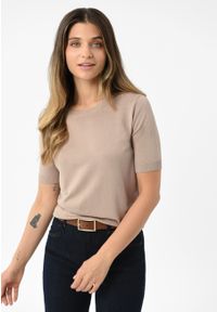 Volcano - Dzianinowa koszulka TM-IRIS. Okazja: na co dzień. Materiał: dzianina. Długość rękawa: krótki rękaw. Długość: krótkie. Wzór: paski. Styl: klasyczny, casual, elegancki #1