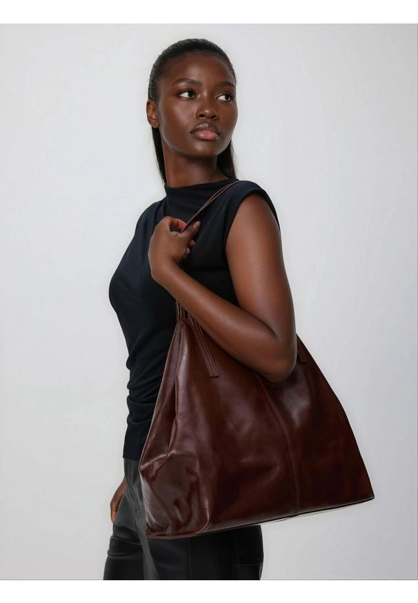 Reserved - Torebka shopper - bordowy. Kolor: czerwony. Materiał: skórzane