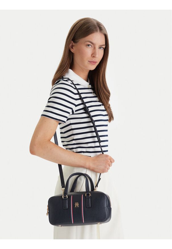 TOMMY HILFIGER - Tommy Hilfiger Torebka Th Daily Crossover Corp AW0AW18641 Granatowy. Kolor: niebieski. Materiał: skórzane