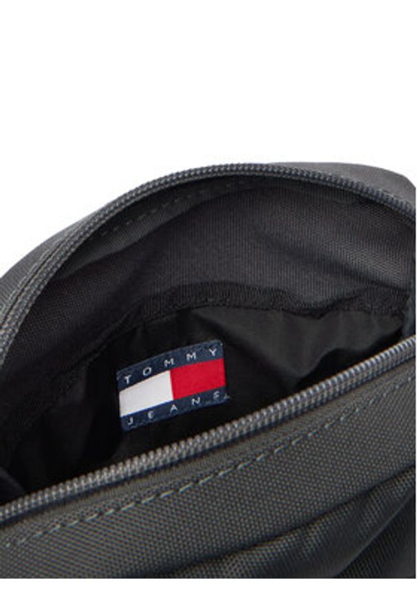 Tommy Jeans Saszetka Tjm Ess Daily Reporter AM0AM13710 Szary. Kolor: szary. Materiał: materiał