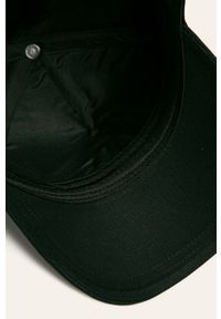 Armani Exchange - Czapka. Kolor: czarny. Materiał: tkanina, bawełna. Wzór: aplikacja #3