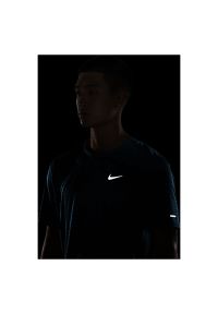 Koszulka męska do biegania Nike Run Division Miler DA1317. Materiał: materiał, poliester. Technologia: Dri-Fit (Nike). Sport: bieganie #3