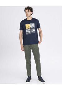 PAUL & SHARK - Granatowy t-shirt z bawełny organicznej. Kolor: niebieski. Materiał: bawełna. Długość rękawa: krótki rękaw. Wzór: aplikacja, nadruk #5