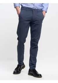 Big-Star - Spodnie chinosy męskie granatowe Tomy 404. Okazja: na co dzień. Kolor: niebieski. Materiał: jeans, materiał. Styl: casual, klasyczny, elegancki