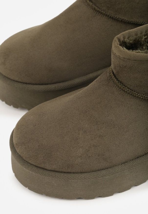 Renee - Zielone Krótkie Śniegowce na Grubej Podeszwie Aranwen. Okazja: na co dzień. Kolor: zielony. Materiał: dzianina. Styl: casual, elegancki