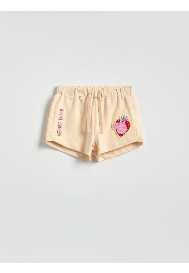 Reserved - Szorty Świnka Peppa - kremowy. Kolor: kremowy. Materiał: bawełna