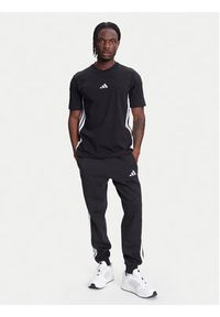 Adidas - adidas T-Shirt Essentials 3-Stripes JD1906 Czarny Regular Fit. Kolor: czarny. Materiał: bawełna