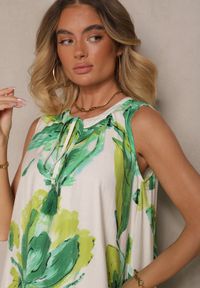 Renee - Zielona Sukienka z Wiskozą w Kwiaty Liorissa. Okazja: na co dzień. Kolor: zielony. Materiał: wiskoza. Wzór: kwiaty. Styl: klasyczny, casual, elegancki #5