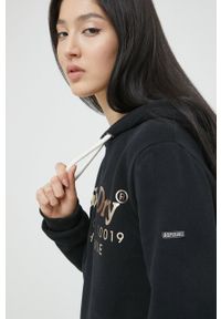 Superdry bluza damska kolor czarny z kapturem z nadrukiem. Typ kołnierza: kaptur. Kolor: czarny. Długość rękawa: długi rękaw. Długość: długie. Wzór: nadruk #5