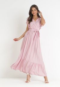 Born2be - Różowa Rozkloszowana Sukienka z Wiązanym Paskiem Nonru. Kolor: różowy. Materiał: materiał. Wzór: aplikacja. Styl: wakacyjny. Długość: maxi #1