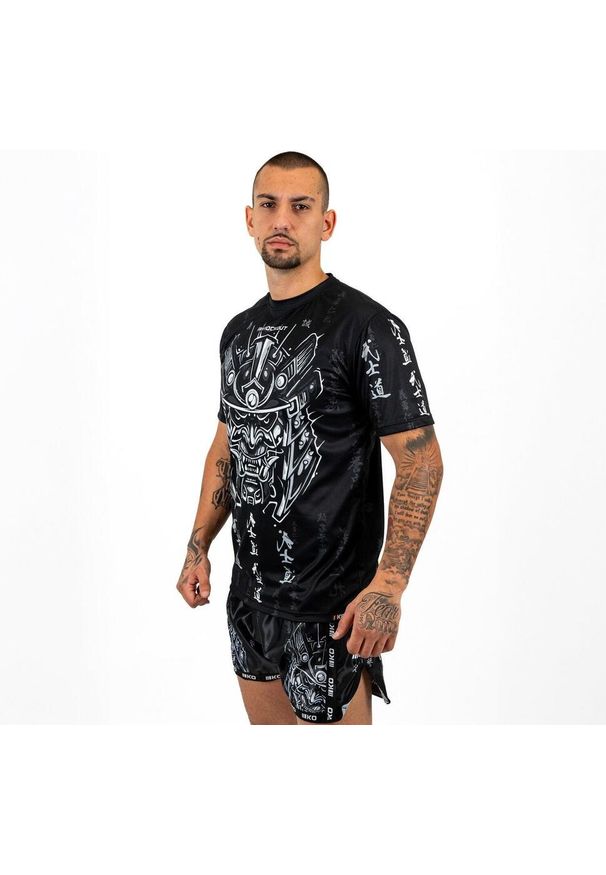 KNOCKOUT - Koszulka Knockout samuraj. Kolor: czarny. Materiał: poliester. Sport: kolarstwo