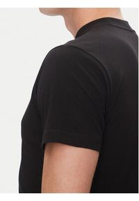 Karl Lagerfeld - KARL LAGERFELD T-Shirt A2M17074 Czarny Regular Fit. Typ kołnierza: dekolt w karo. Kolor: czarny. Materiał: bawełna, syntetyk