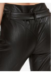 Pinko Spodnie skórzane Hardware 101643 A12U Czarny Regular Fit. Kolor: czarny. Materiał: syntetyk, skóra