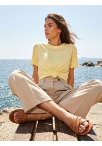 Sinsay - Koszulka wiązana w talii - yellow jeans. Materiał: jeans