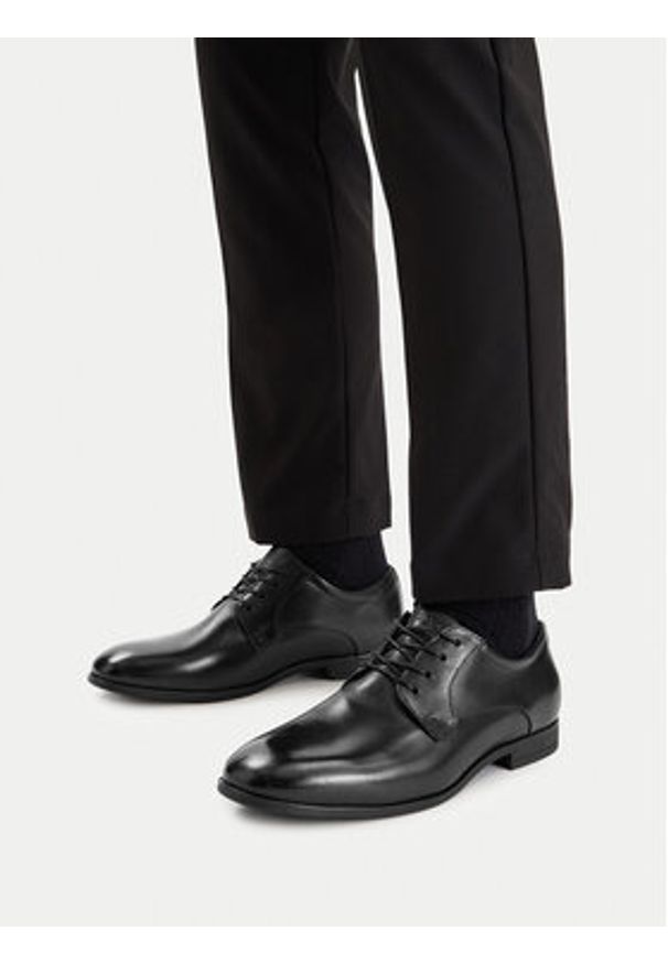 Lasocki Półbuty CEO-DANUBE-03 MI08 Czarny. Kolor: czarny. Materiał: skóra