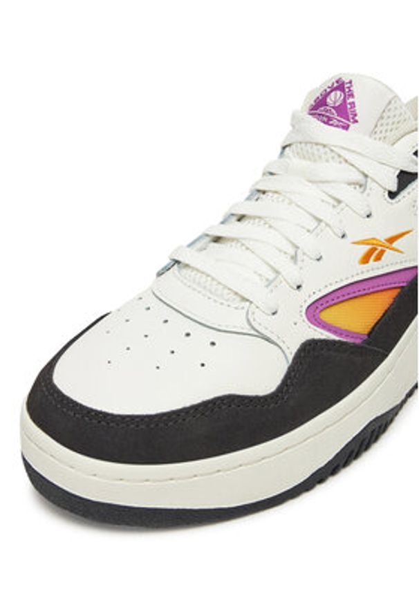 Reebok Sneakersy ATR CHILL 96 100208956 Biały. Kolor: biały. Materiał: skóra