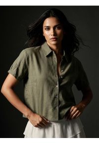Sinsay - Bawełniana koszula z krótkim rękawem - zielony. Kolor: zielony. Materiał: bawełna. Długość rękawa: krótki rękaw. Długość: krótkie #1