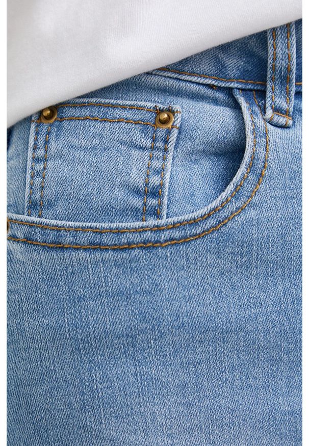 Answear Lab szorty jeansowe damskie gładkie high waist. Stan: podwyższony. Kolor: niebieski. Materiał: jeans. Wzór: gładki. Styl: wakacyjny