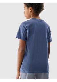 4f - 4F T-shirt z nadrukiem chłopięcy - niebieski 122 (6-7 lat). Okazja: na co dzień. Kolor: niebieski. Materiał: bawełna, jersey, dzianina. Długość rękawa: krótki rękaw. Długość: krótkie. Wzór: nadruk. Sezon: lato. Styl: sportowy, klasyczny, casual, street