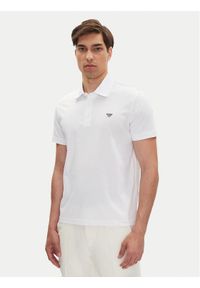 Emporio Armani Polo EM000571 AF12331 U0002 Biały Regular Fit. Typ kołnierza: polo. Kolor: biały. Materiał: bawełna #1