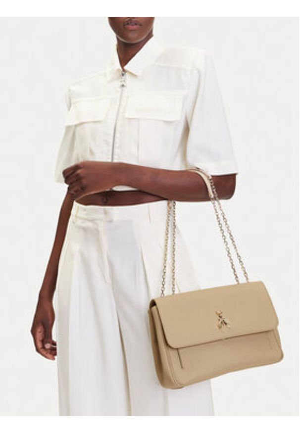 Patrizia Pepe Torebka 8B0100/L001 Beżowy. Kolor: beżowy. Materiał: skórzane