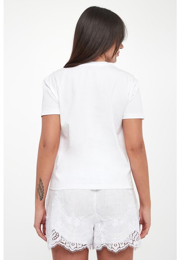 Twinset Milano - T-shirt damski z broszką TWINSET