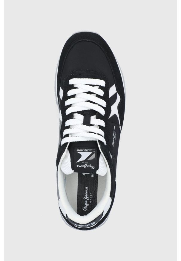 Pepe Jeans buty britt man divided kolor czarny. Nosek buta: okrągły. Zapięcie: sznurówki. Kolor: czarny. Materiał: guma. Obcas: na obcasie. Wysokość obcasa: niski