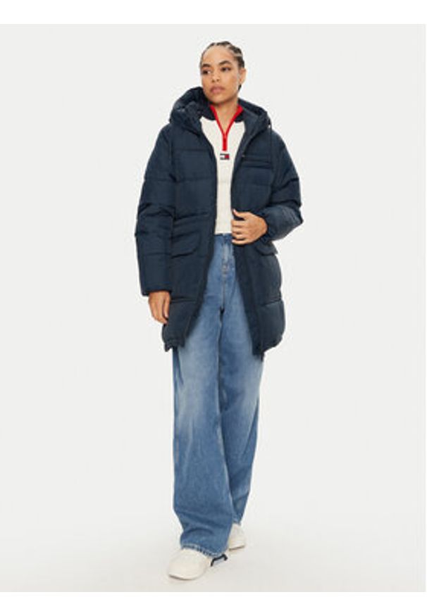 Tommy Jeans Kurtka zimowa DW0DW18842 Granatowy Regular Fit. Kolor: niebieski. Materiał: syntetyk. Sezon: zima
