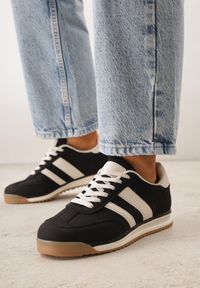 Born2be - Czarne Sneakersy z Dwoma Paskami Evilirea. Okazja: na co dzień. Zapięcie: pasek. Kolor: czarny. Materiał: dresówka #1