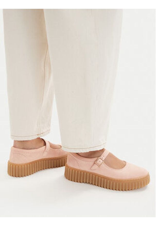 Clarks Półbuty Torhill Jane 26186306 Różowy. Kolor: różowy. Materiał: zamsz, skóra