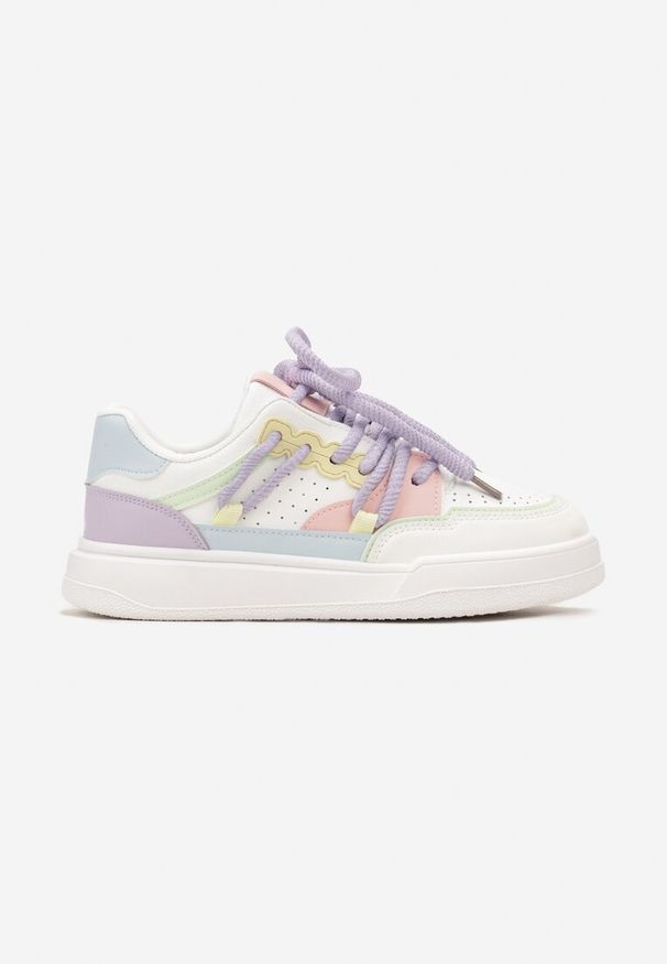 Renee - Biało-Fioletowe Sneakersy Sylvena. Nosek buta: okrągły. Zapięcie: sznurówki. Kolor: biały. Materiał: materiał. Obcas: na obcasie. Wysokość obcasa: niski