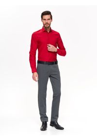 TOP SECRET - Koszula wizytowa o kroju slim. Kolor: czerwony. Materiał: jeans. Długość rękawa: długi rękaw. Długość: długie. Wzór: gładki. Sezon: wiosna, lato. Styl: wizytowy #7