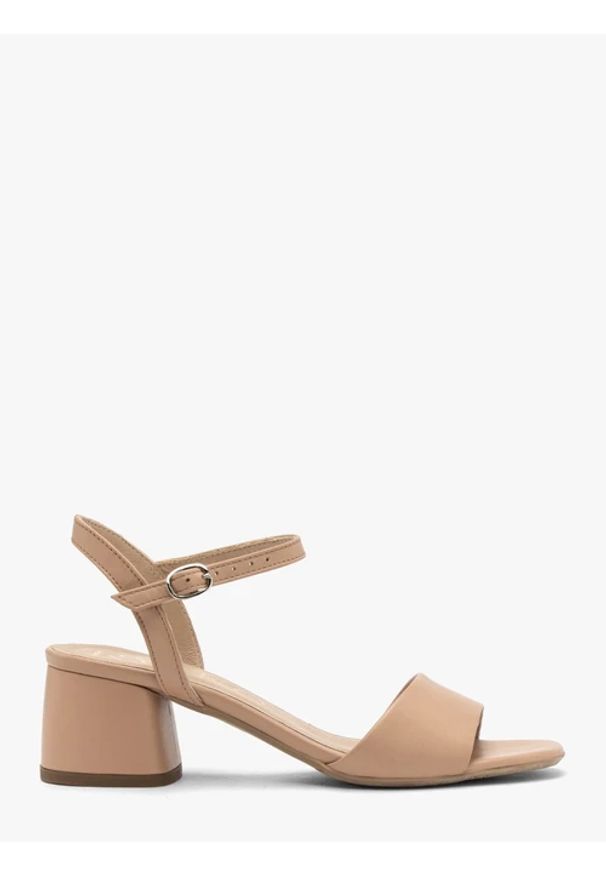 Ryłko - Beżowe sandały na masywnym klocku. Kolor: beżowy. Materiał: skóra. Obcas: na obcasie. Styl: street. Wysokość obcasa: niski