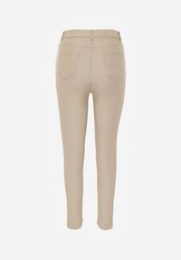 Born2be - Beżowe Modelujące Spodnie Skinny z Kieszeniami Envoi. Okazja: na co dzień. Kolor: beżowy. Materiał: skóra. Styl: casual, elegancki #7