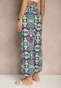 Renee - Zielono-Różowe Bawełniane Spodnie High Waist Szerokie we Wzór Boho Tolioria. Okazja: do pracy, na co dzień. Stan: podwyższony. Kolor: zielony. Materiał: bawełna. Styl: boho #5