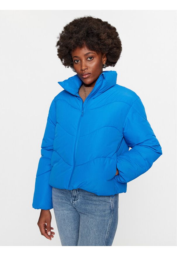 Vero Moda Kurtka zimowa 10290471 Niebieski Regular Fit. Kolor: niebieski. Materiał: syntetyk. Sezon: zima